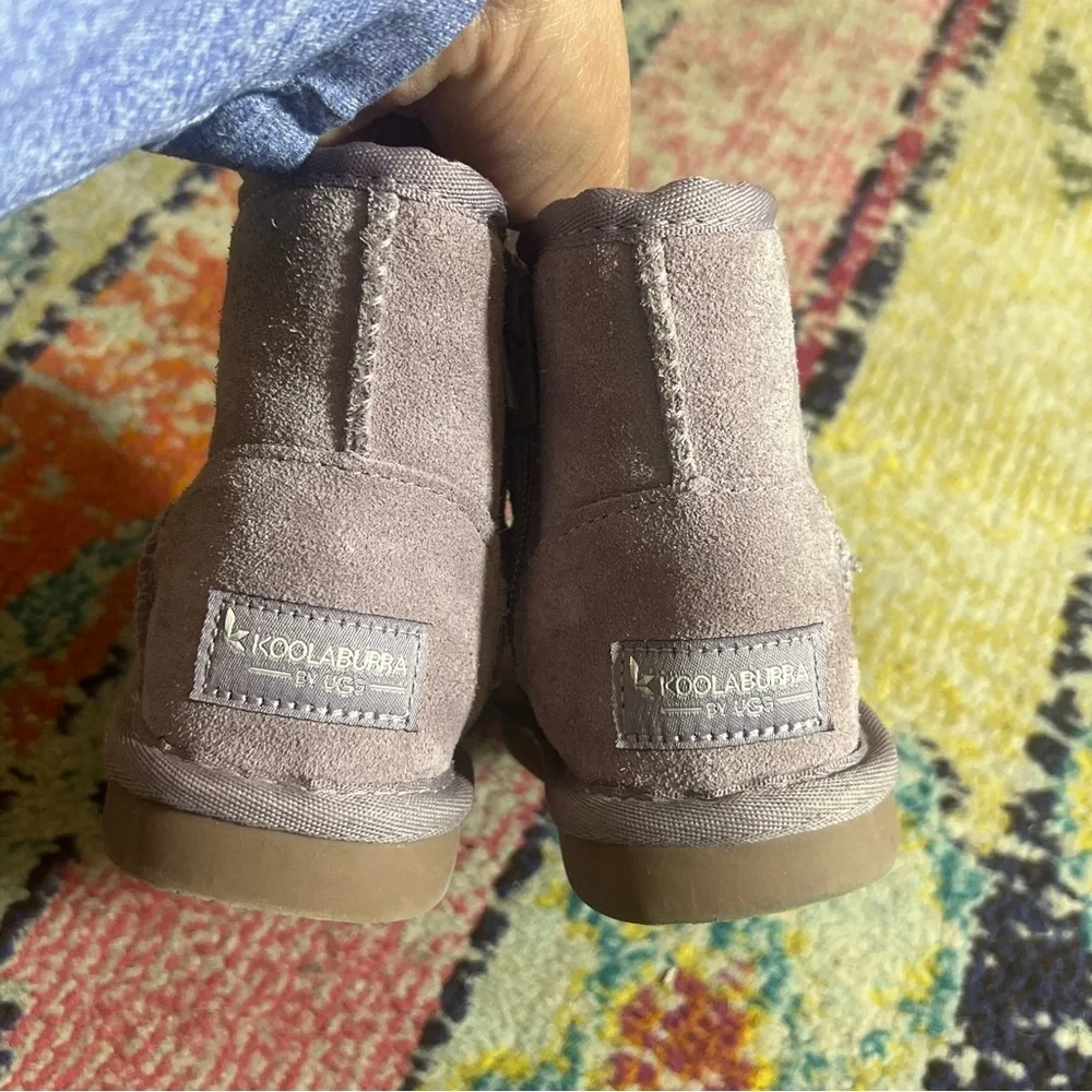 Kookaburra by UGG purple booties size 9
